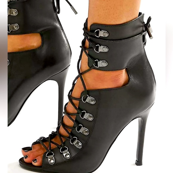 Brand new leather booties size 9 - Picture 1 of 4